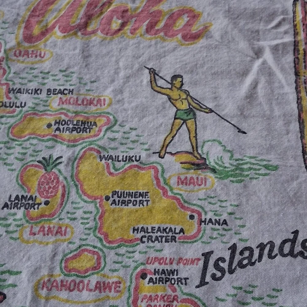 🌴Vintage Hawaiian Map Souvenir Cloth 🌺 32x36 Retro Island Print